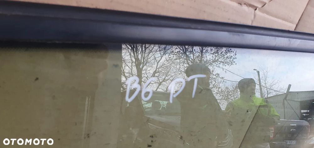 Szyba prawy tył tylna prawa karoseryjna VW Passat B6 AS2 09r - 6