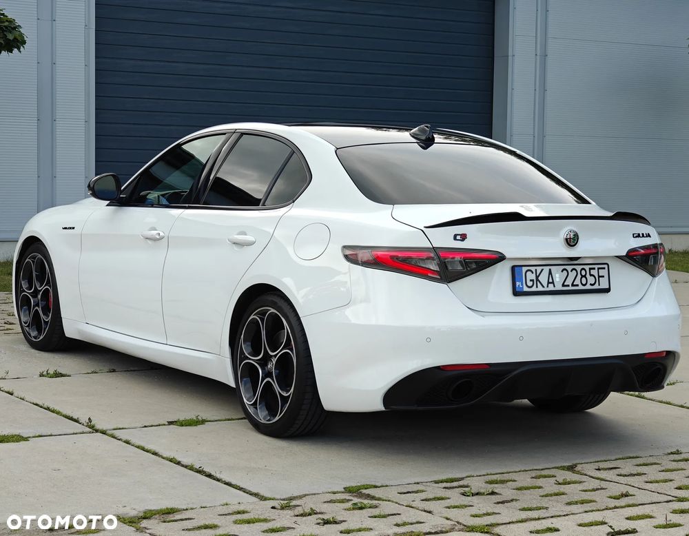 Alfa Romeo Giulia 2.0 Turbo 16V AT8 Veloce Ti - 4