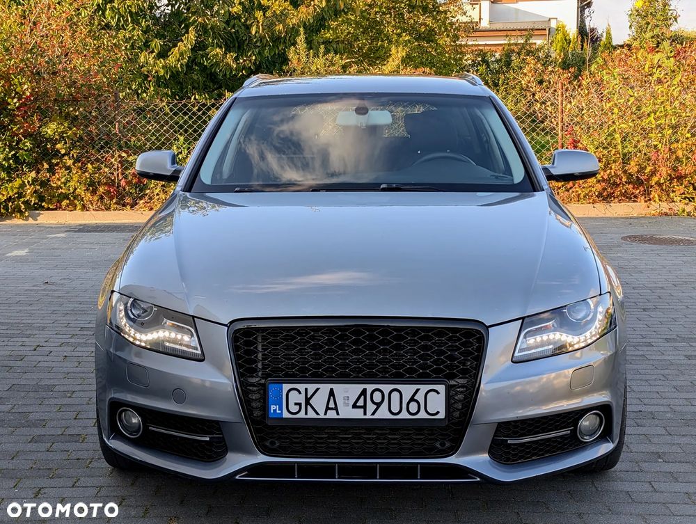 Audi A4 - 1