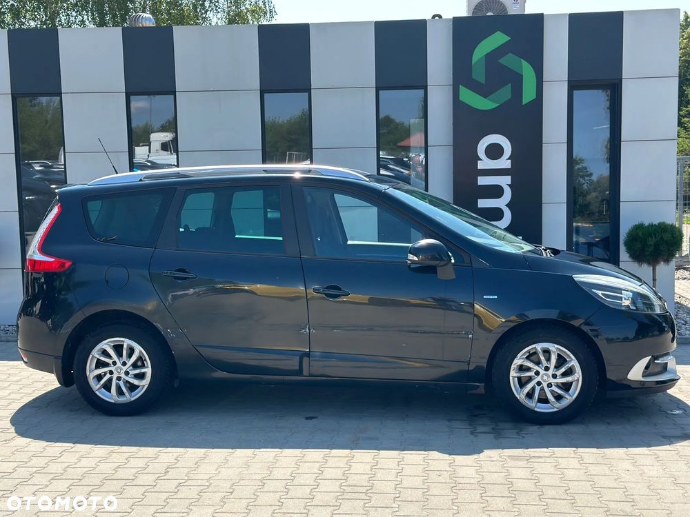 Renault Scenic - 5