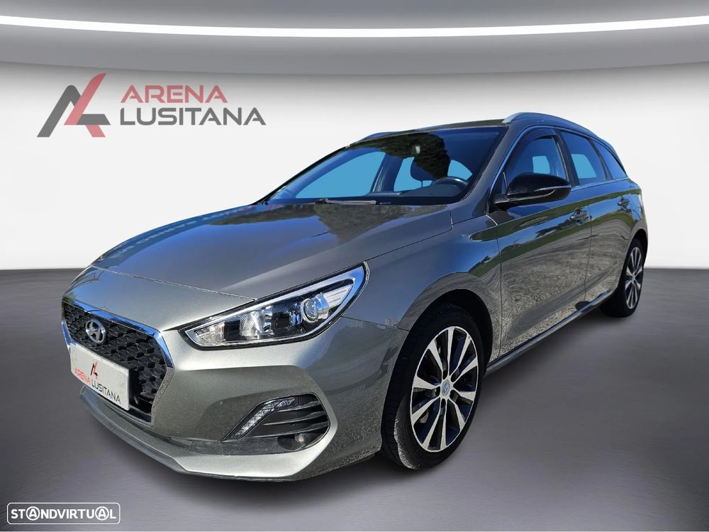 Hyundai i30 CW - 16