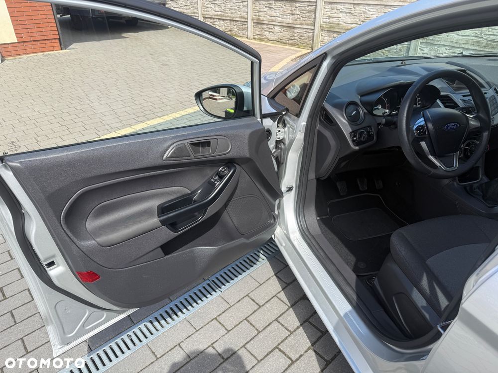 Ford Fiesta - 19