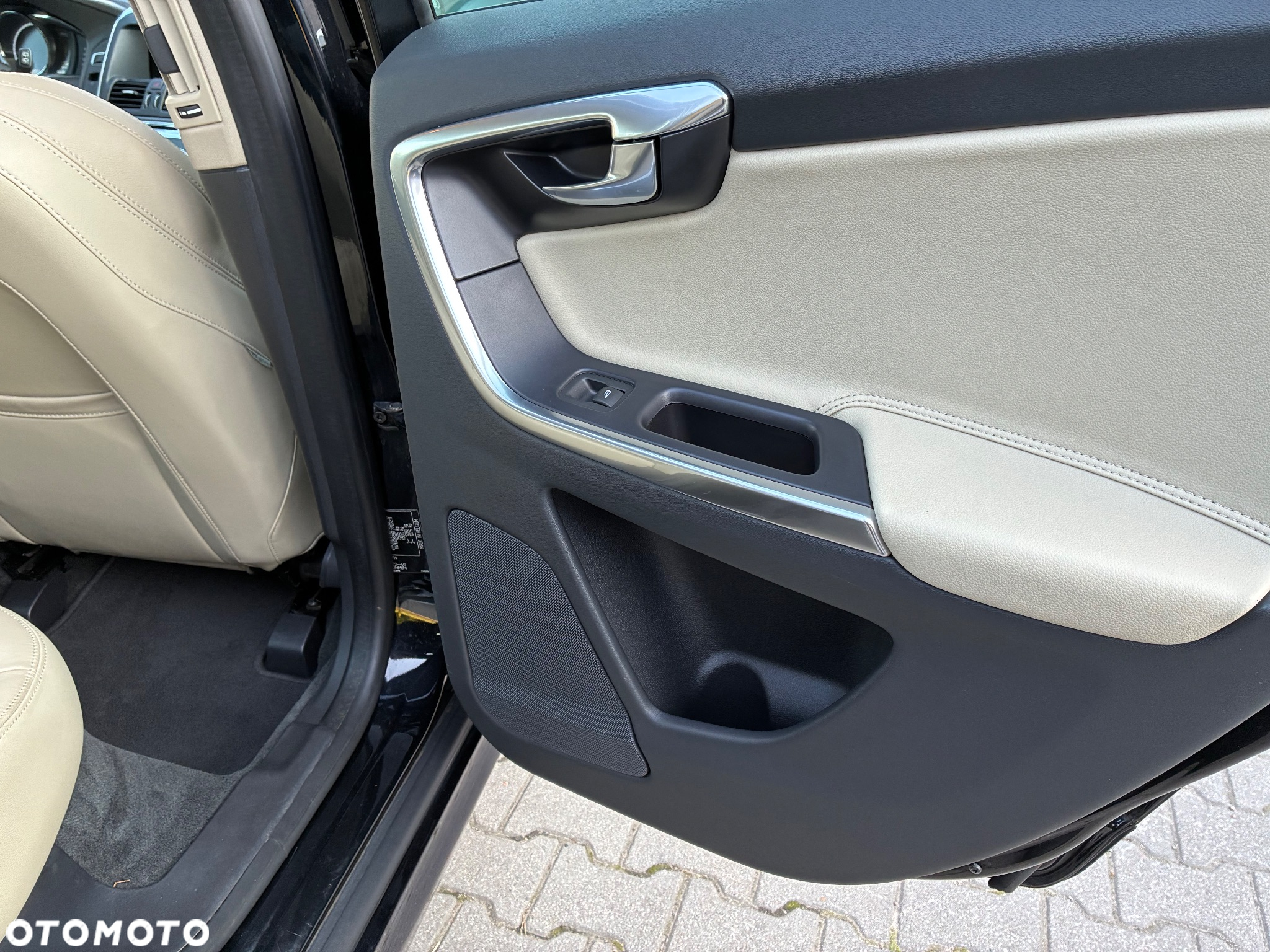 Volvo XC 60 D5 AWD Summum - 21