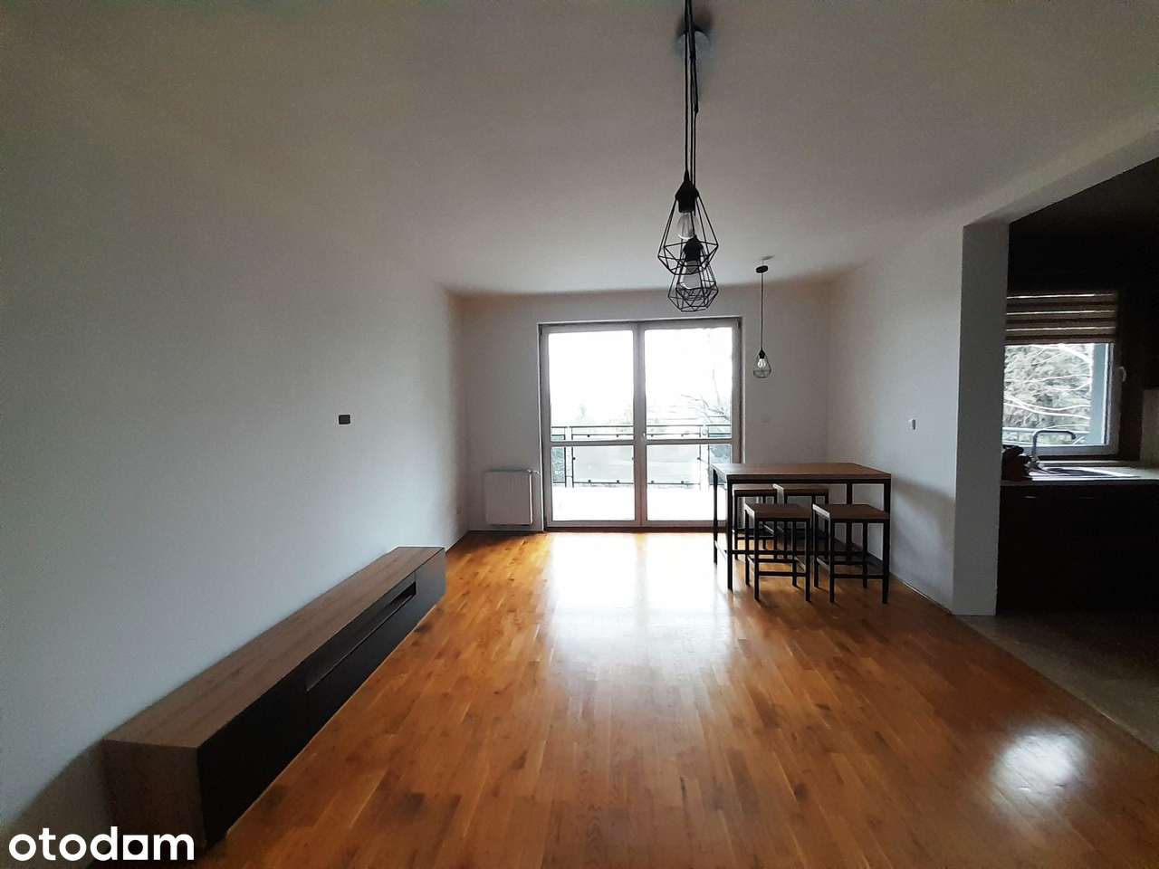Atrakcyjny apartament blisko centrum.