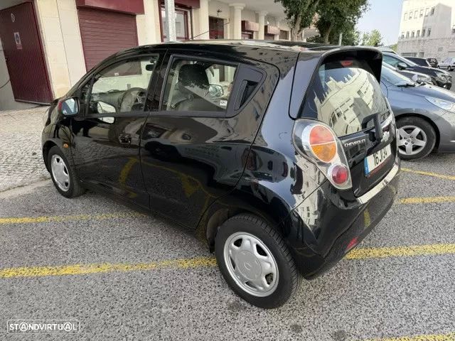 Chevrolet Spark 1.0 LT - 12