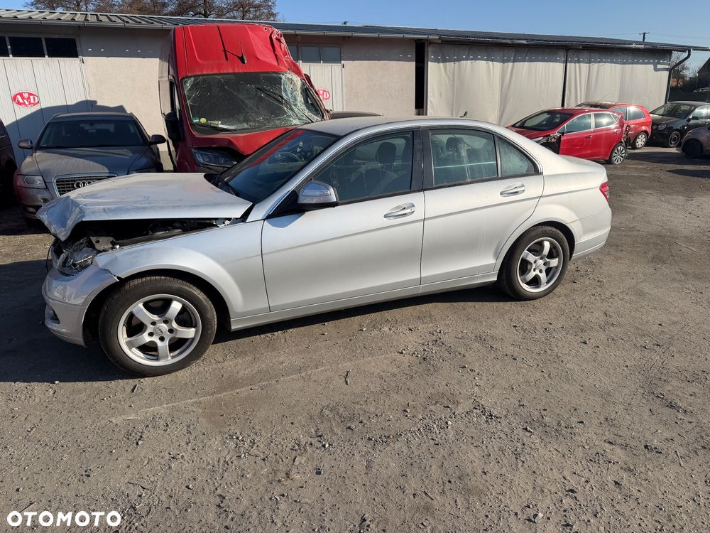 Mercedes-Benz Klasa C 230 7G-TRONIC - 1