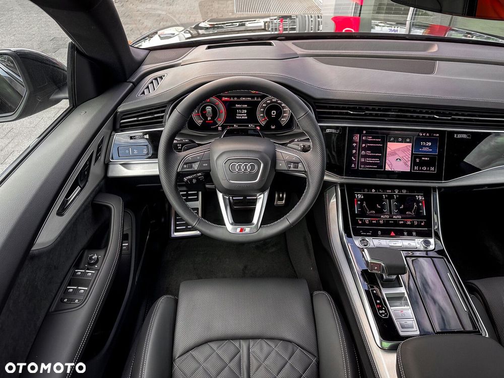 Audi Q8 - 24