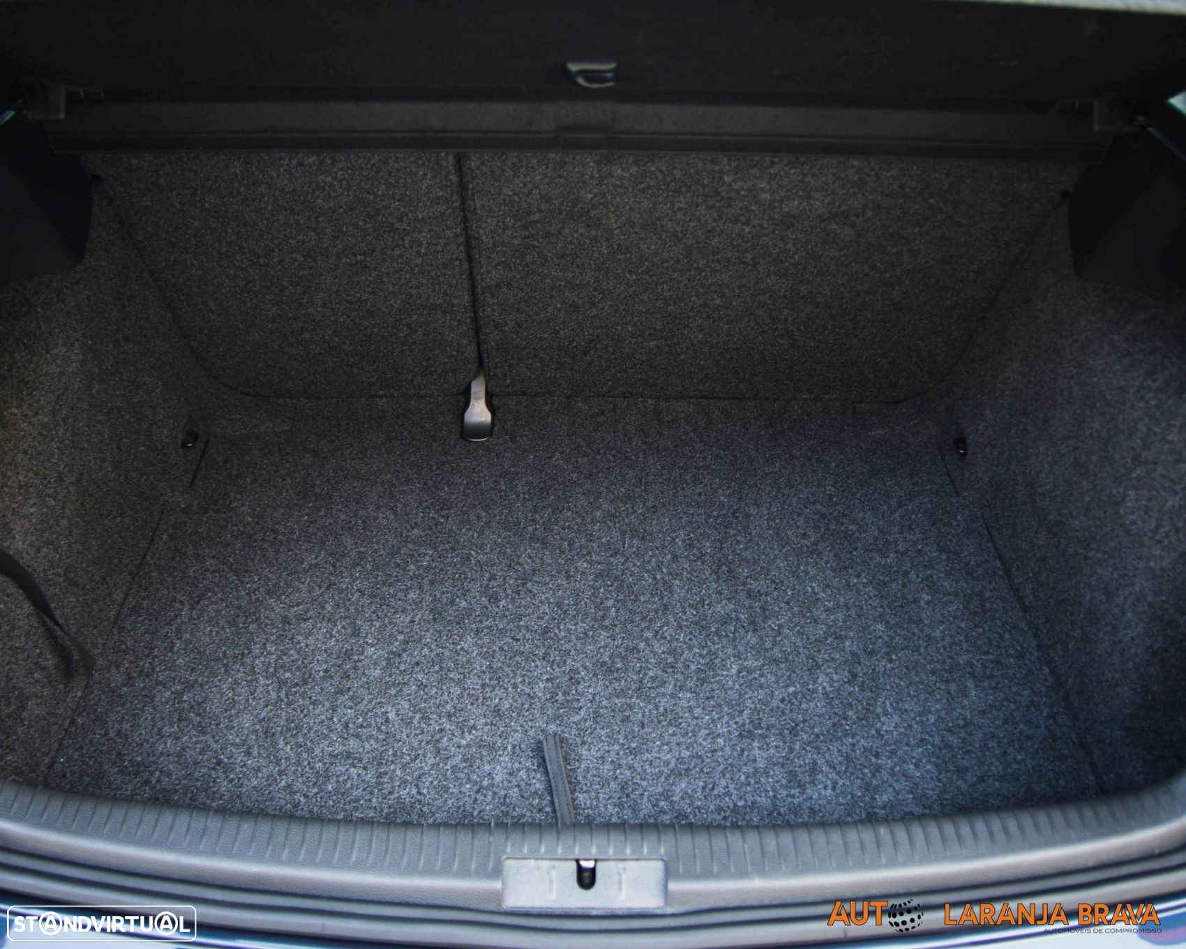 VW Golf 1.6 TDi Trendline - 30