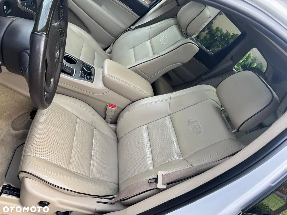 Jeep Grand Cherokee 3.6 V6 Overland - 11