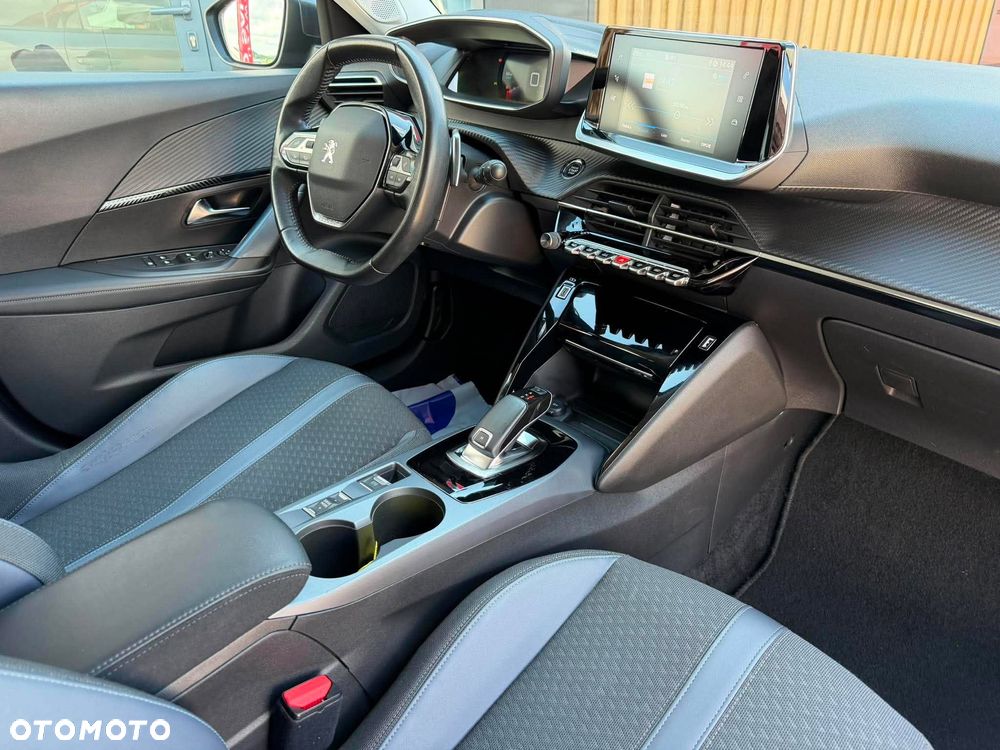 Peugeot 2008 1.5 BlueHDi Allure S&S EAT8 - 9