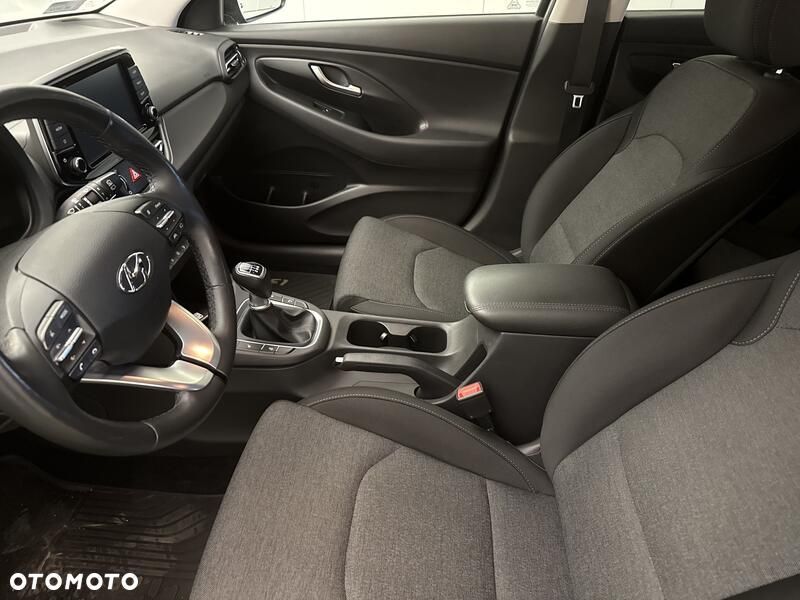 Hyundai i30 1.5 DPI Smart - 12
