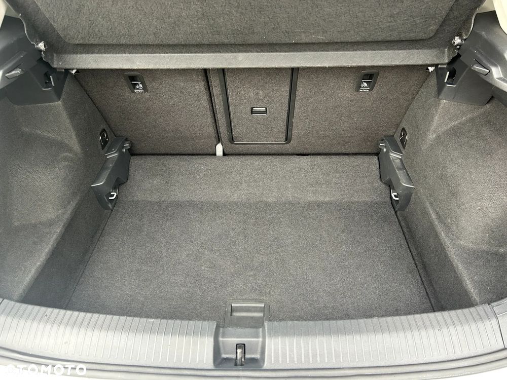 Volkswagen T-Roc 1.0 TSI - 17