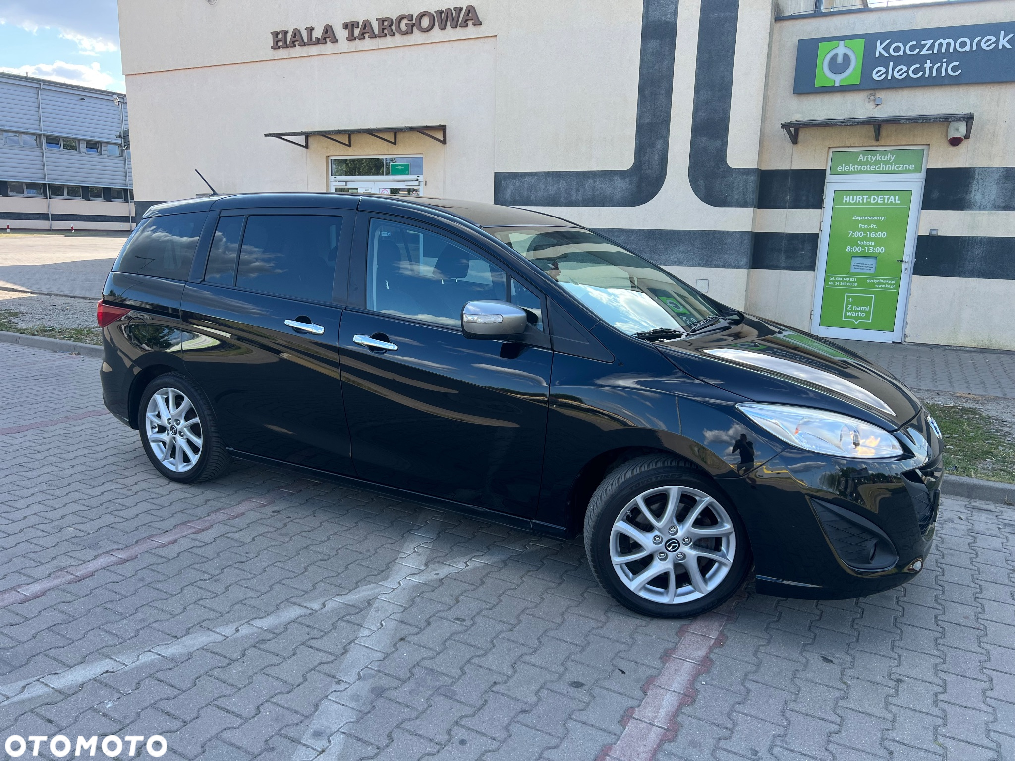 Mazda 5 1.8 Exclusive + - 11