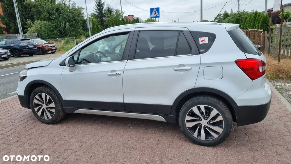 Suzuki SX4 - 16