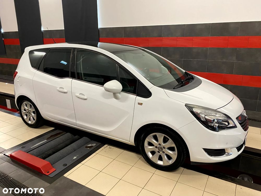 Opel Meriva 1.4 T Cosmo S&S - 4