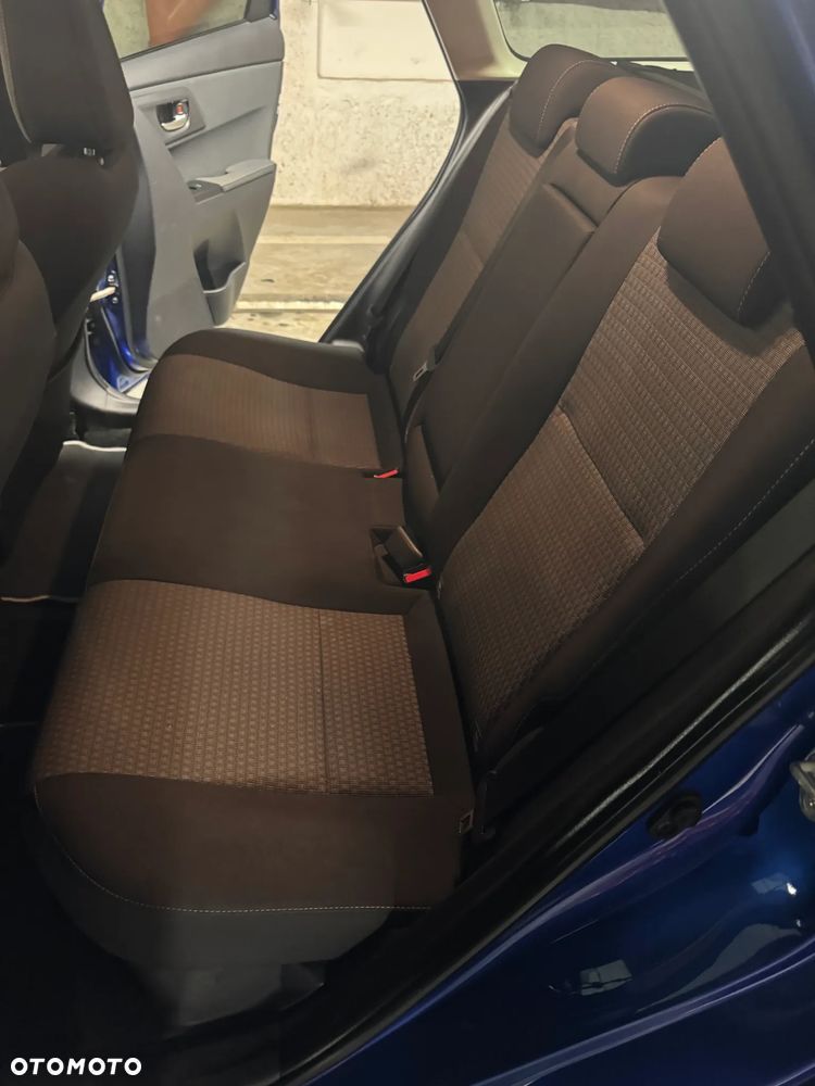 Toyota Auris - 8
