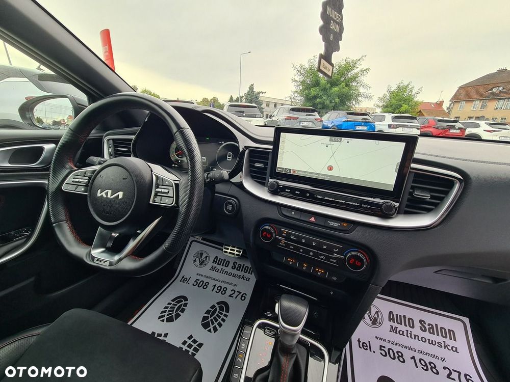 Kia Ceed 1.6 T-GDI GT DCT - 29