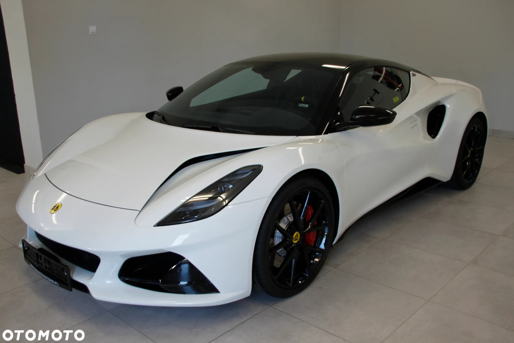 Lotus Emira V6 First Edition - 3