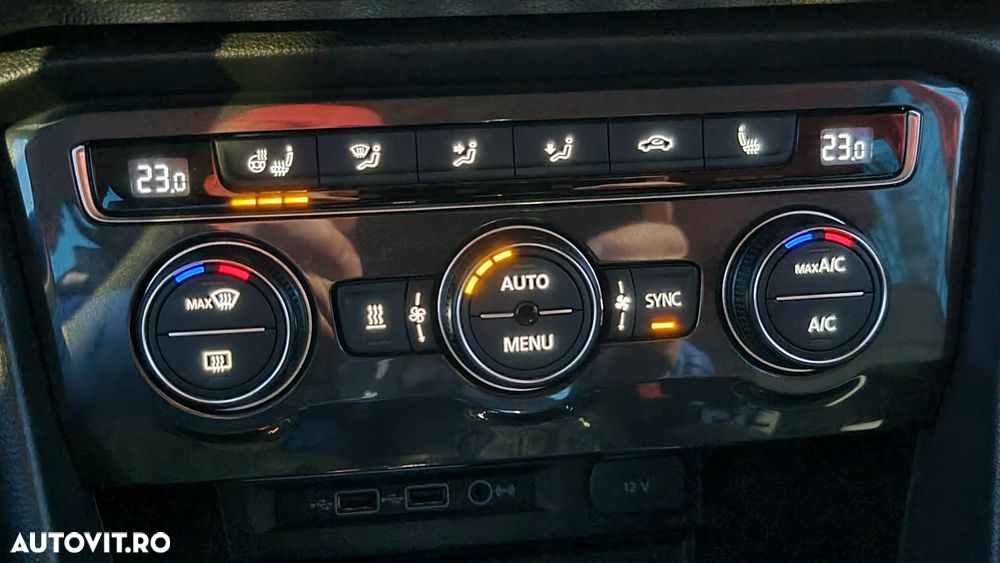 VOLKSWAGEN Tiguan 2019 — imagine 20