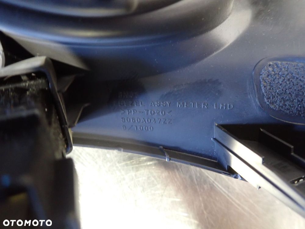 OSŁONA LICZNIKA MITSUBISHI LANCER VIII 8060A047ZZ - 5