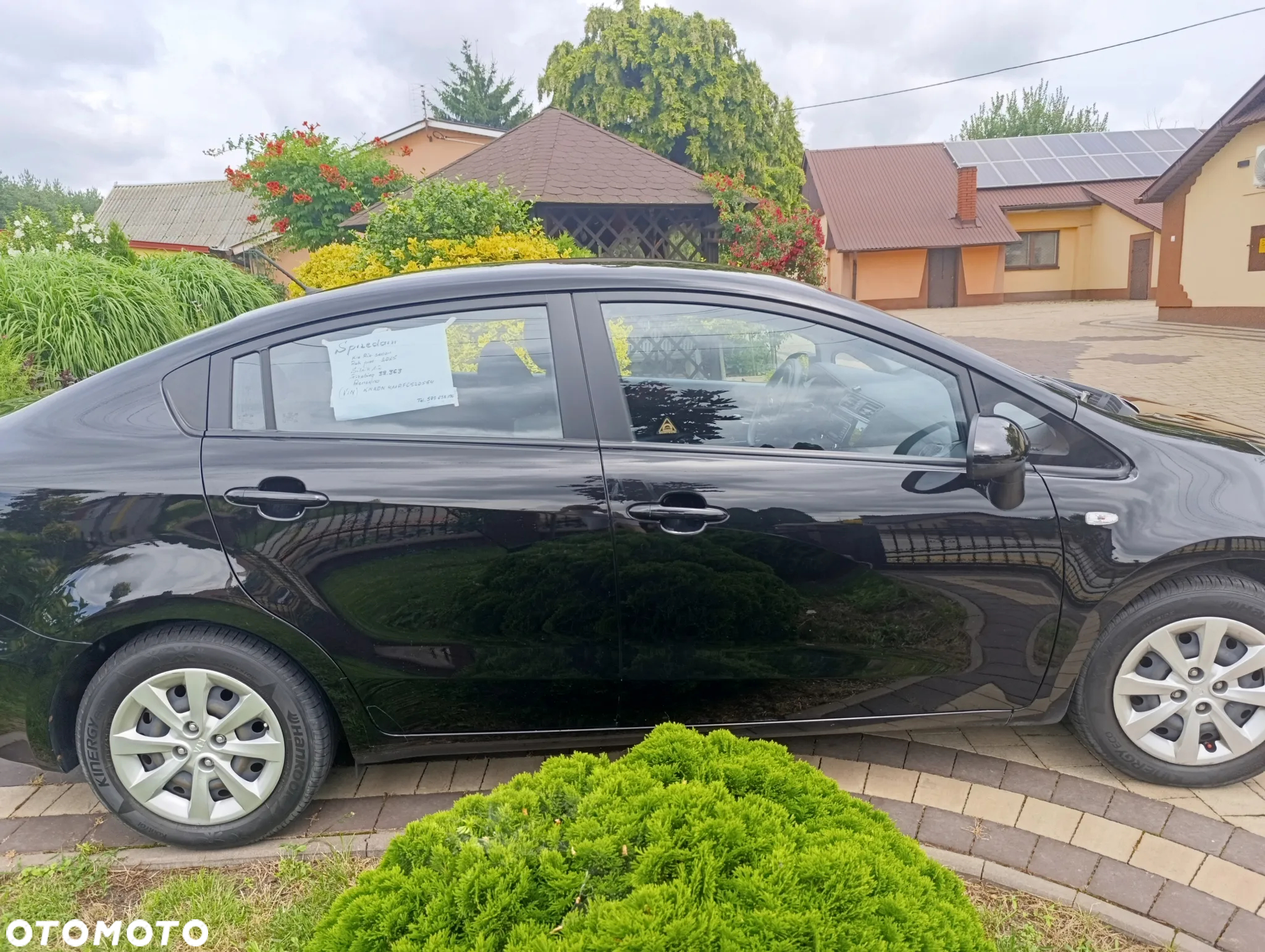Kia Rio 1.2 L - 13