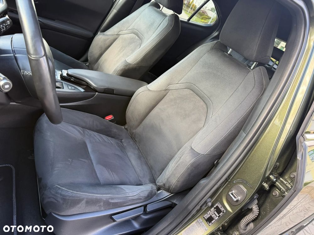 Lexus UX 250h F Sport 2WD - 39