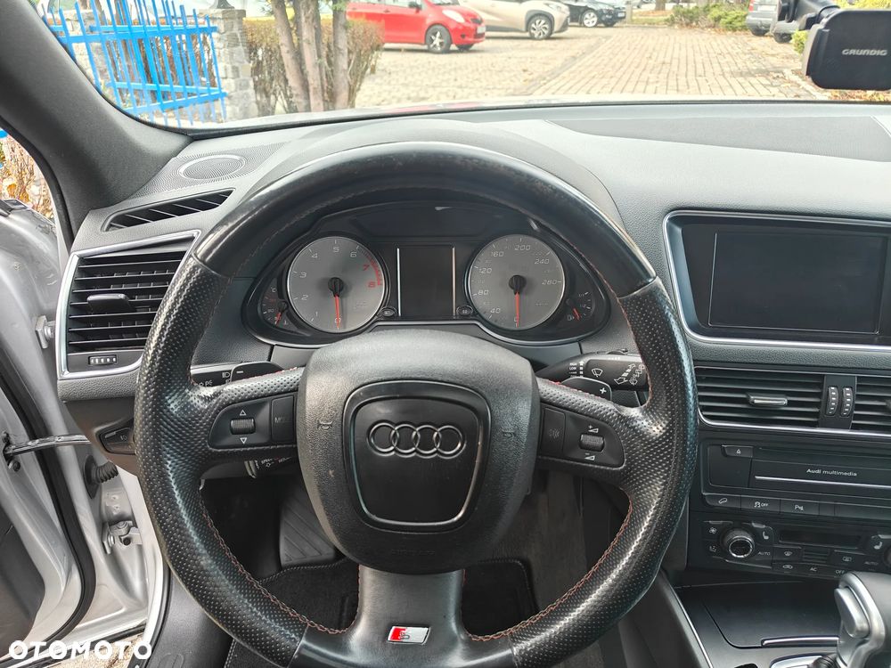Audi Q5 3.2 FSI Quattro S tronic - 7