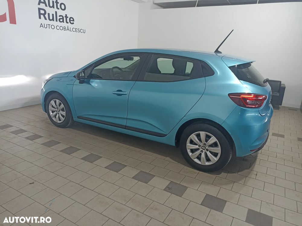 Renault Clio - 7