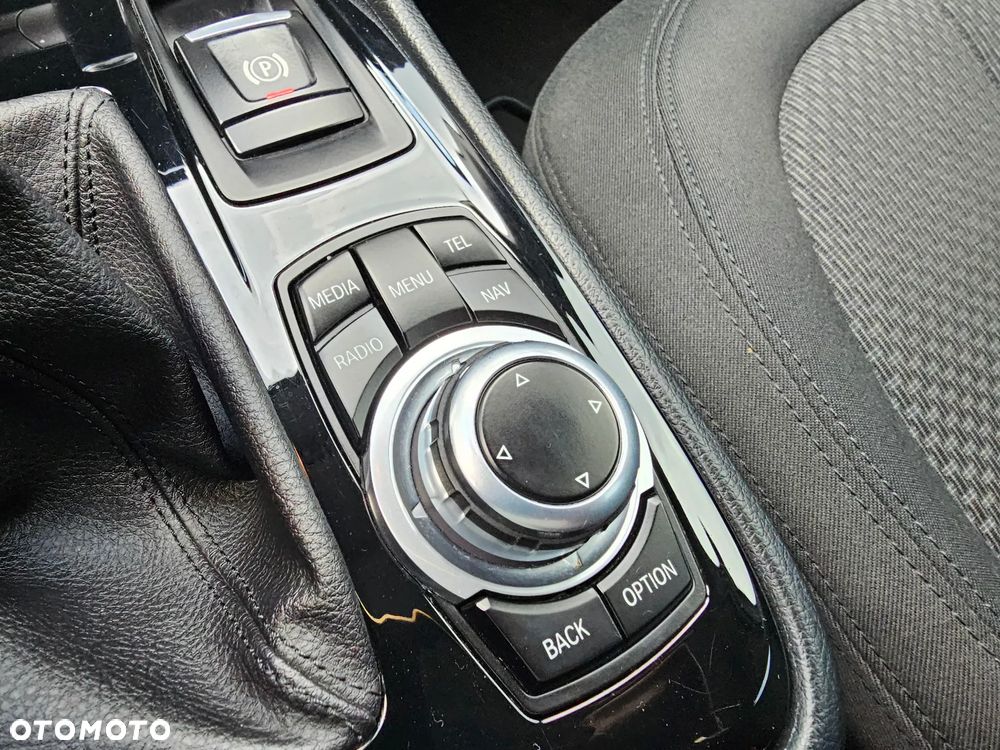BMW Seria 2 218d Active Tourer Advantage - 19