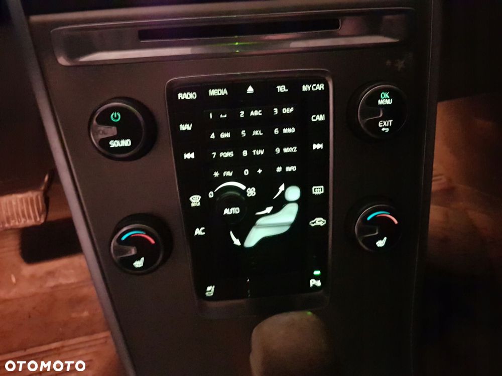 panel radia klimatyzacji 30795271 volvo xc60 i s60 v60 v70 eu - 9