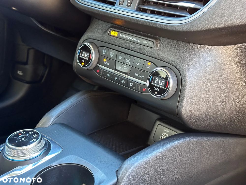 Ford Focus Turnier 1.5 EcoBlue Start-Stopp-System COOL&CONNECT - 33