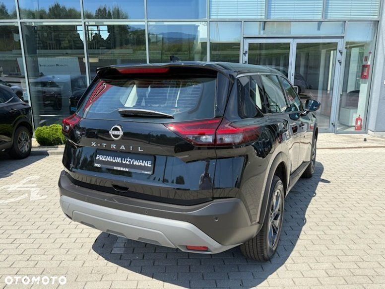 Nissan X-Trail - 4