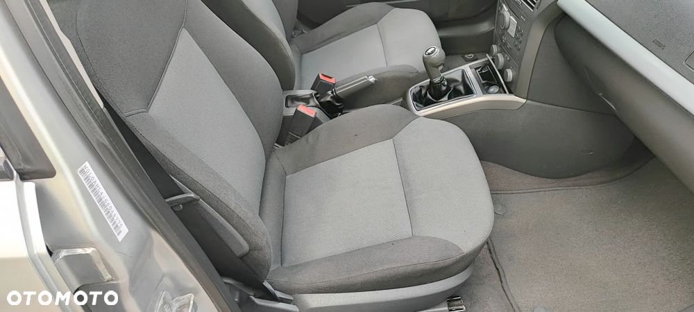 Opel Astra 1.4 Edition Plus - 11