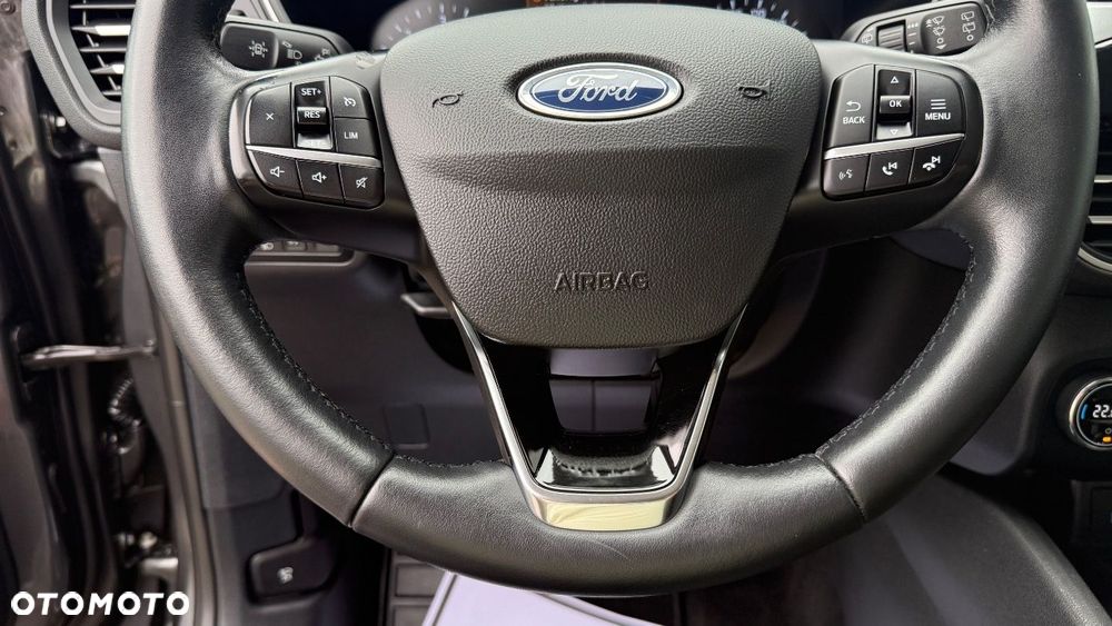 Ford Kuga - 33