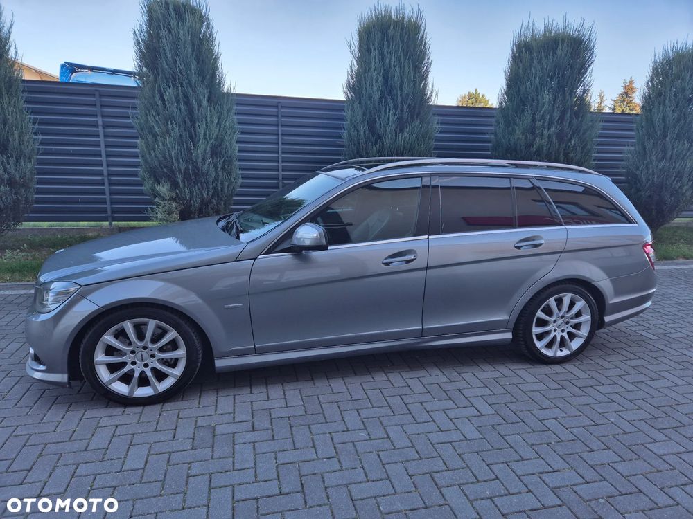Mercedes-Benz Klasa C 320 T CDI DPF 4Matic 7G-TRONIC Avantgarde - 6