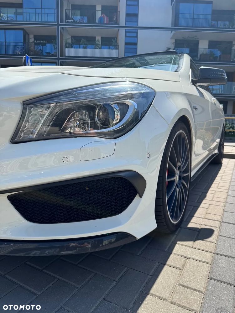 Mercedes-Benz CLA 45 AMG 4-Matic - 18
