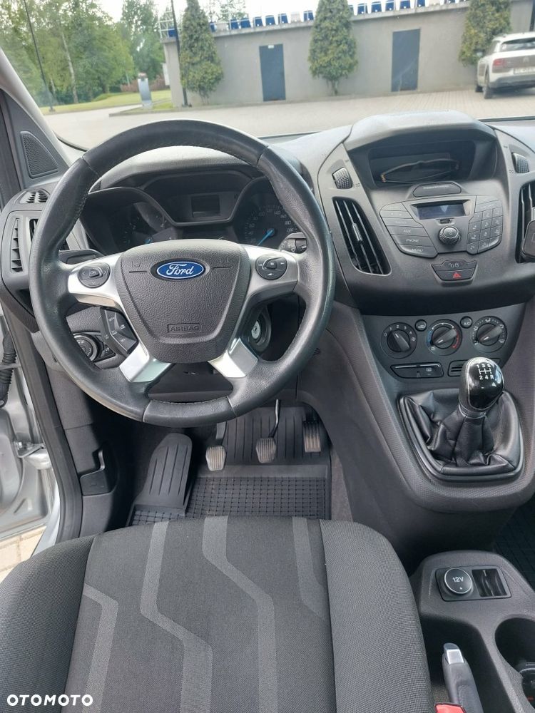 Ford Tourneo Connect - 5