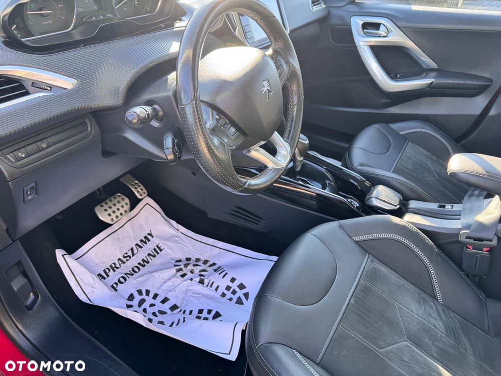 Peugeot 2008 1.2 Pure Tech Crossway S&S EAT6 - 11