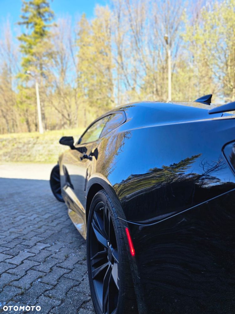 Chevrolet Camaro Touring 6.2 V8 - 12
