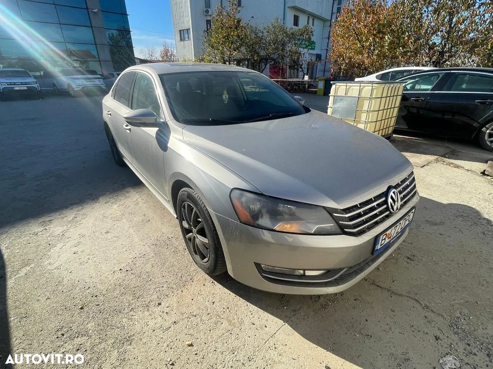 Volkswagen Passat - 2