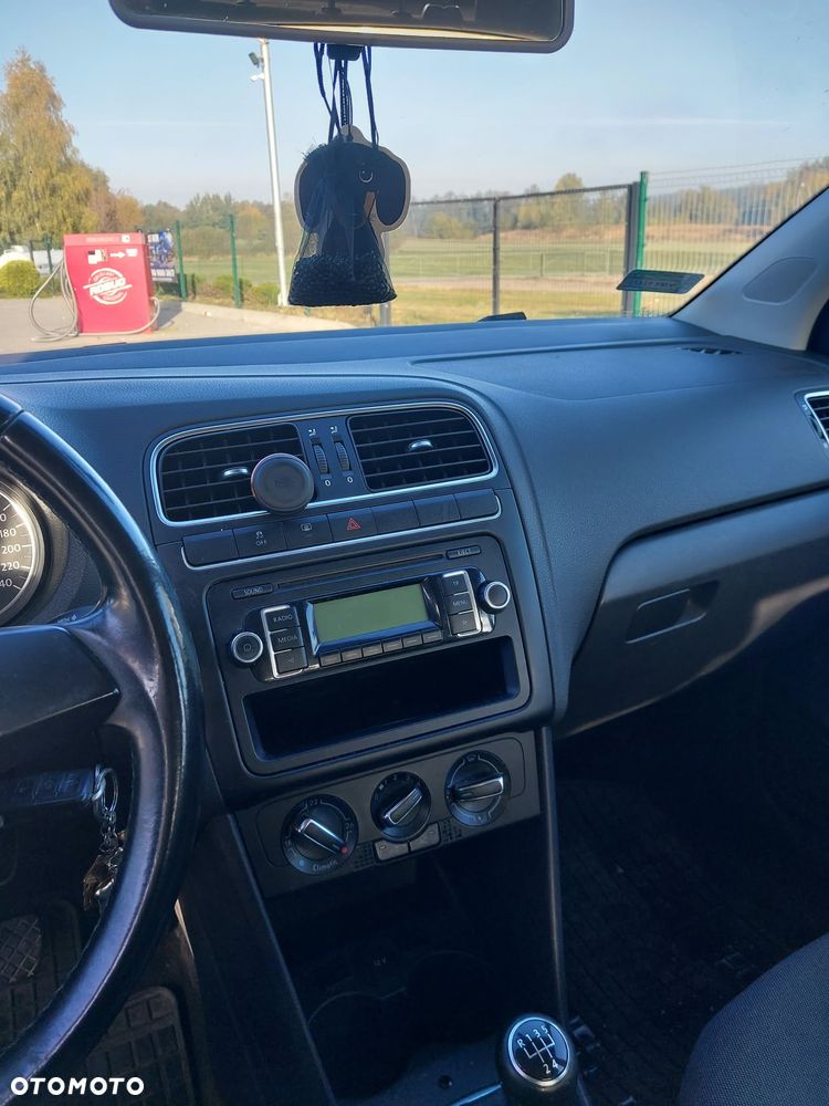 Volkswagen Polo - 9