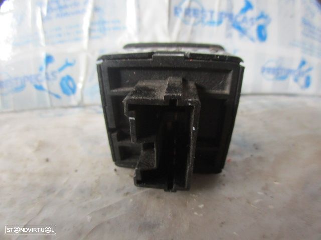 Interruptor Inter4426 MITSUBISHI COLT 4 1993 1.3GLI 75CV 3P VERMELHO AQUECIMENTO DOS BANCOS - 2