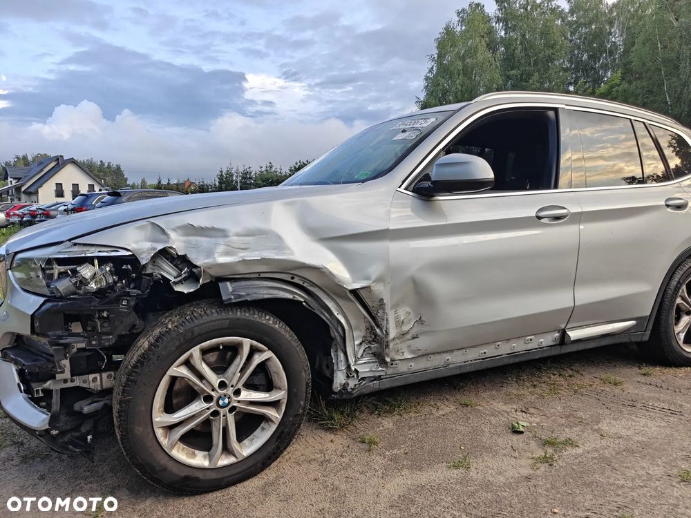 BMW X3 xDrive30i Luxury Line - 10