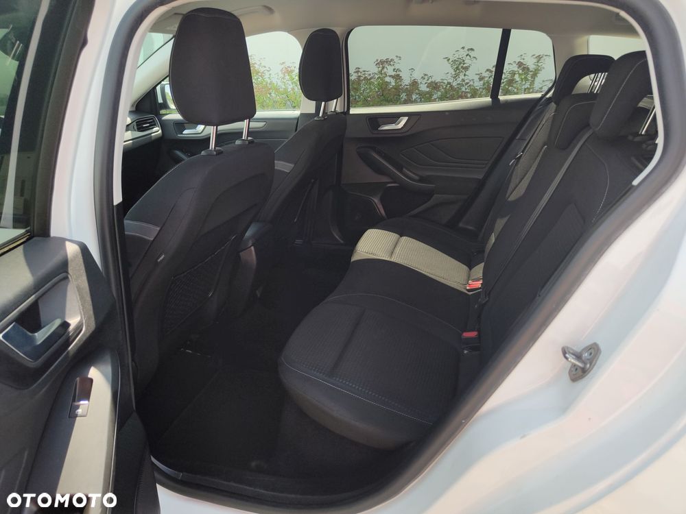 Ford Focus 1.5 EcoBlue STart-Stopp-System TITANIUM - 14