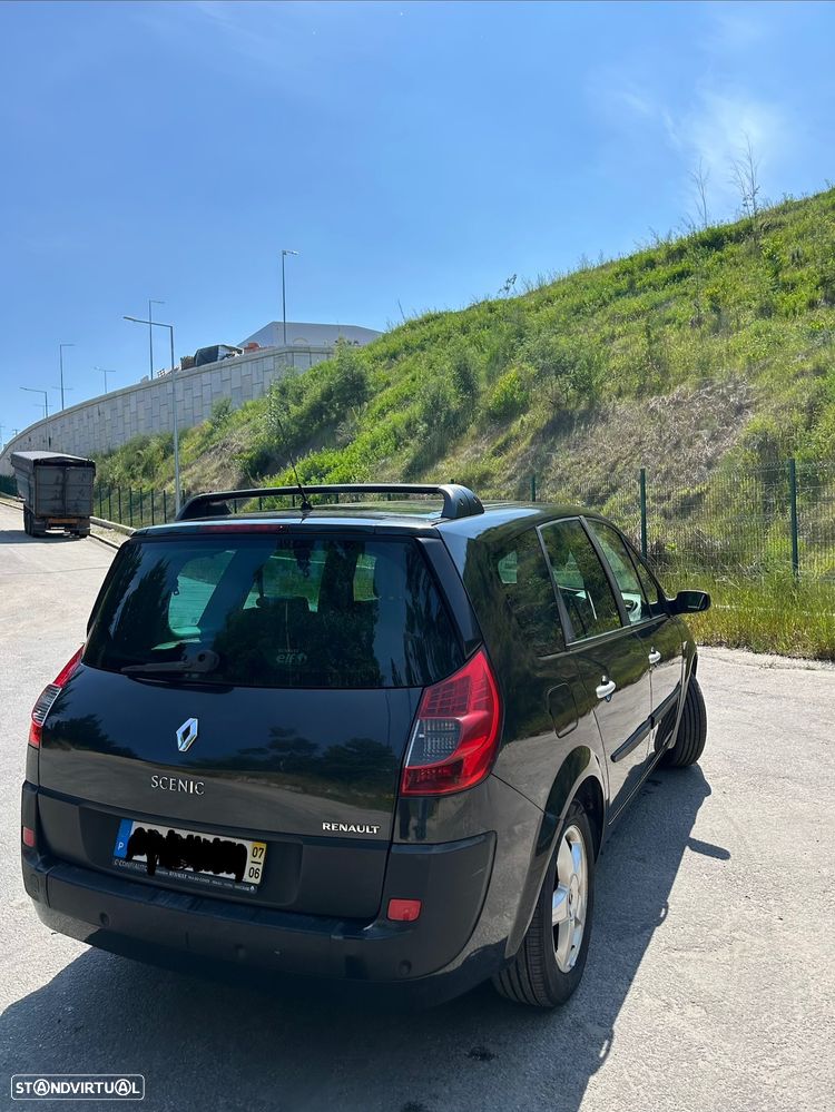Renault Grand Scénic - 4