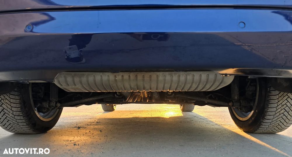 BMW Seria 2 216d Aut. Advantage - 7