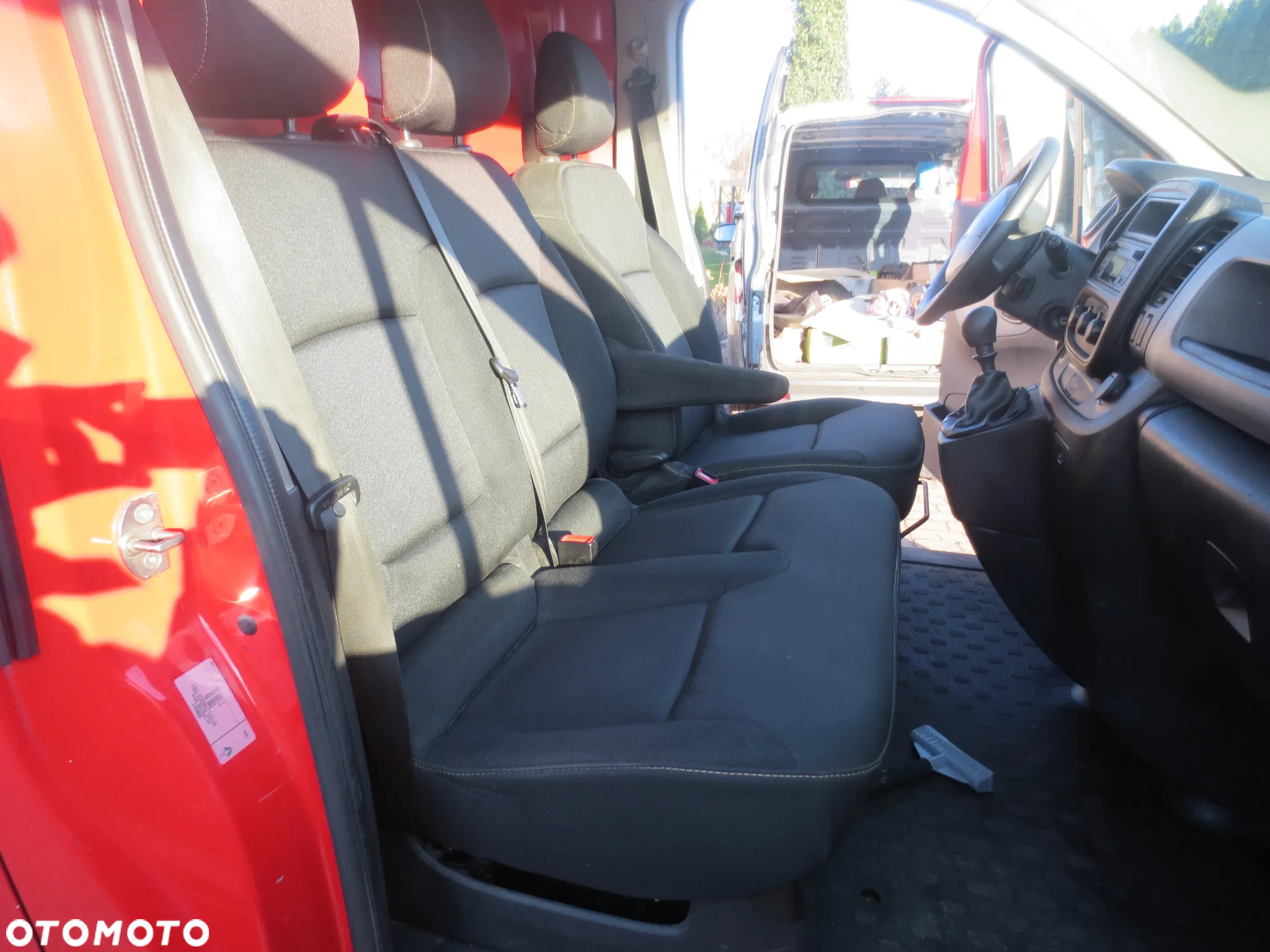 Renault TRAFIC - 10