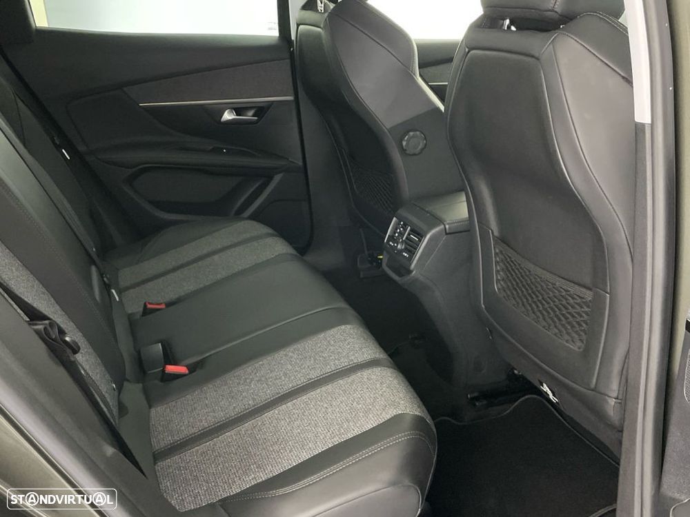 Peugeot 3008 1.6 BlueHDi Allure Grip Control - 24