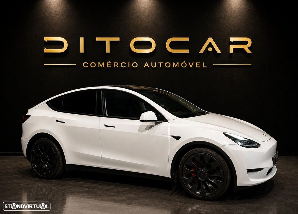 Tesla Model Y Performance Dual Motor AWD — fotografia 5