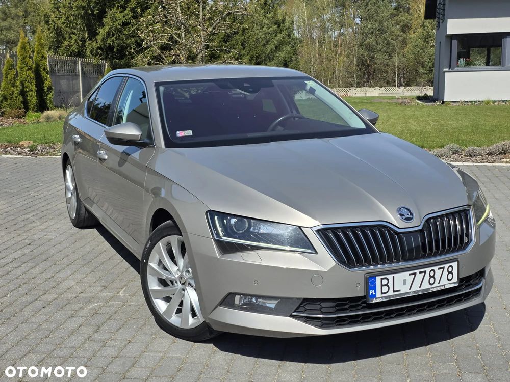 Skoda Superb 2.0 TDI 4x4 Style DSG - 2